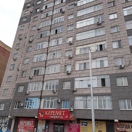 Diplomat Apartments Бишкек Екстериор снимка