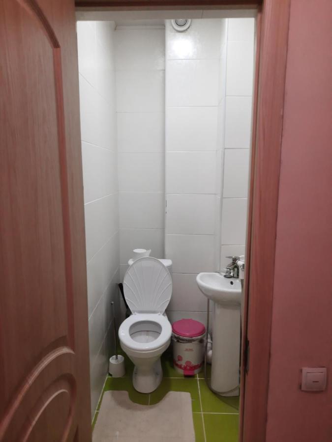 Diplomat Apartments Бишкек Екстериор снимка