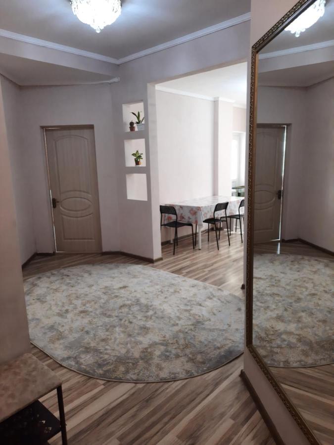 Diplomat Apartments Бишкек Екстериор снимка