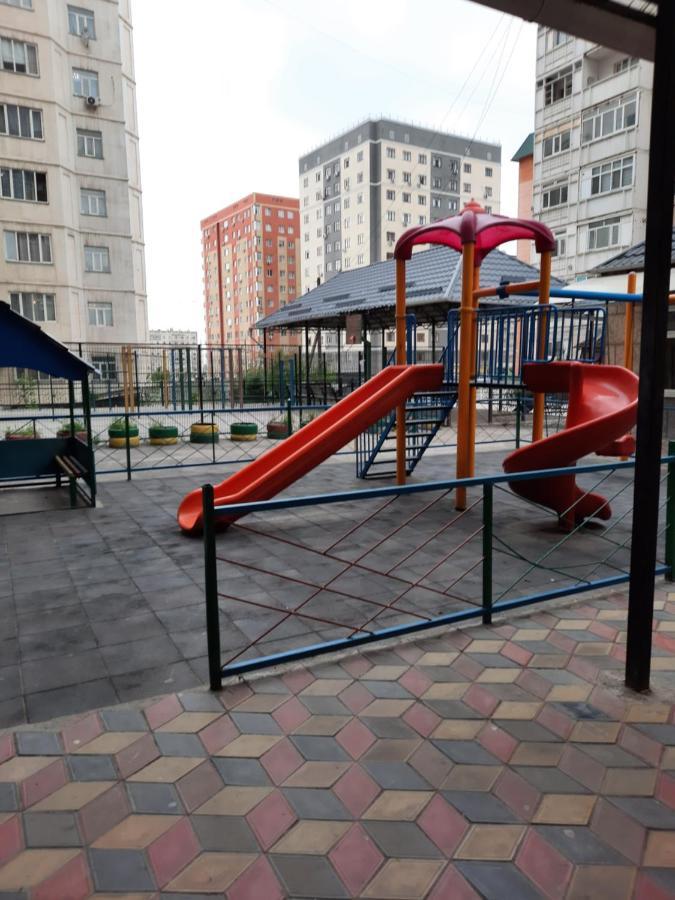 Diplomat Apartments Бишкек Екстериор снимка